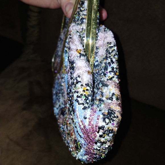 ***$OLD***Vintage Glass Beaded KissLock Handbag - Picture 6 of 17